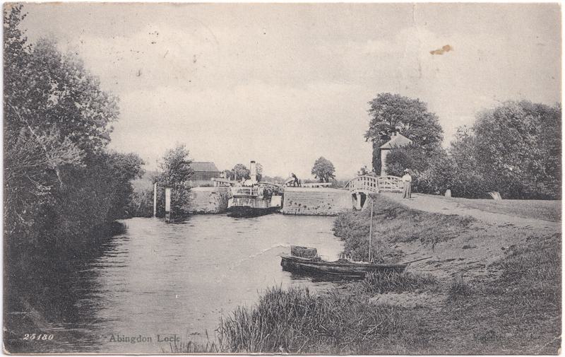 The front of an old postcard. The postcard is of Abingdon: Abingdon Lock