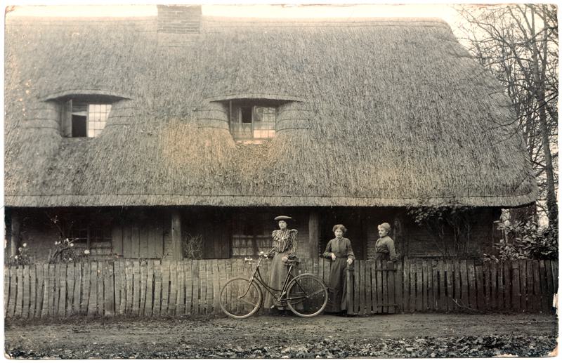 The front of an old postcard. The postcard is of Abingdon: Other local interest