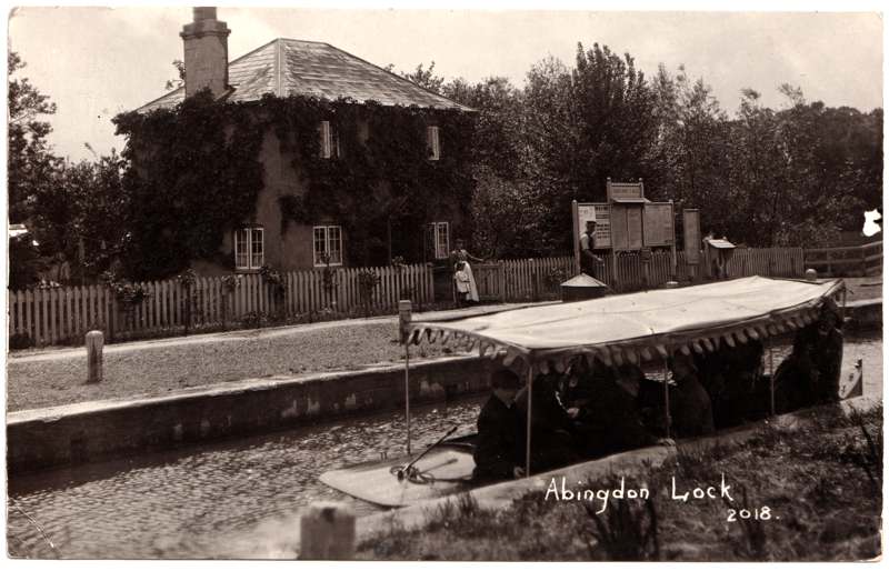 The front of an old postcard. The postcard is of Abingdon: Abingdon Lock