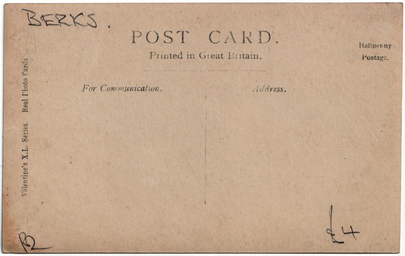 The reverse of an old postcard. The postcard is of Abingdon: Albert Park and Abingdon School